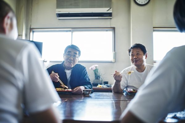 外で食べる・事務所に戻るetc…